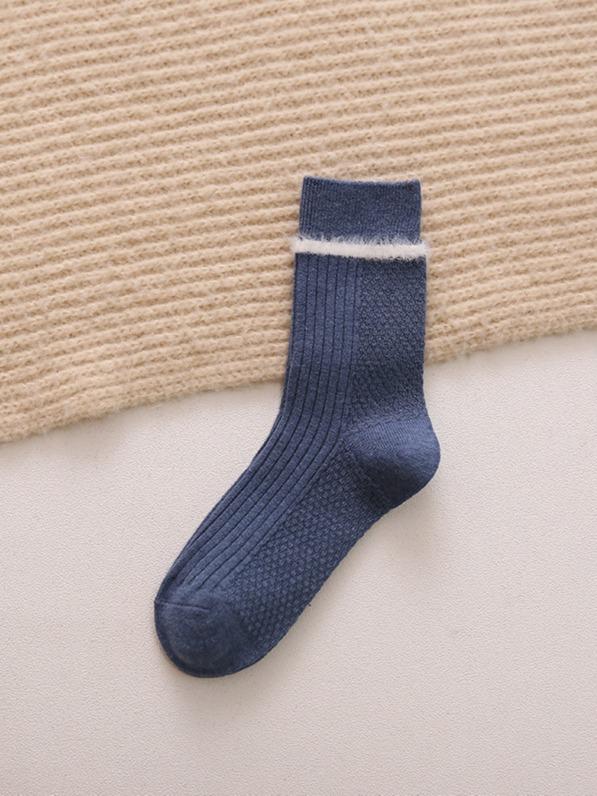 Striped Pattern Socks